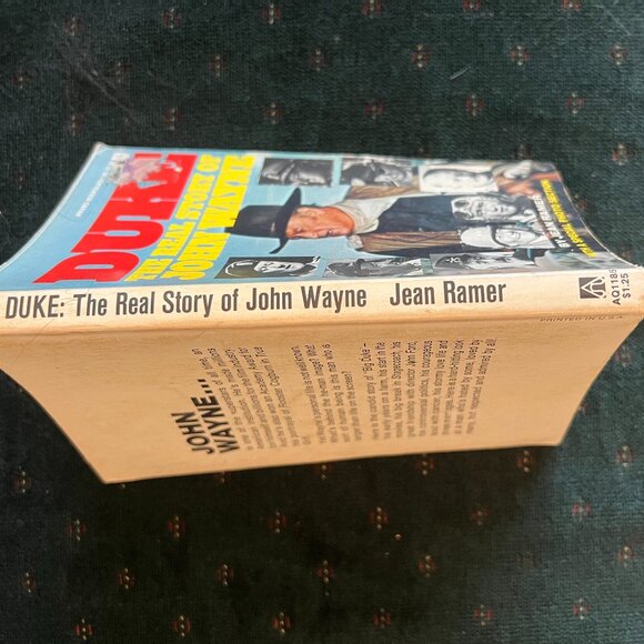 Vintage paperback "Duke, A Real Life Story of John Wayne" by Jean Ramer - Picture 3 of 3